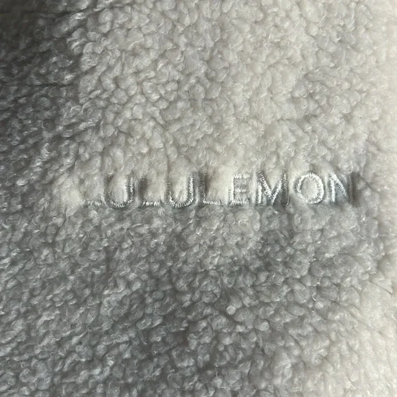 Lululemon Textured Fleece Collared Jacket - Picture 2 of 2